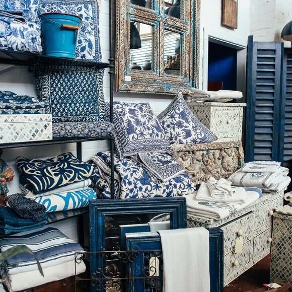 MYSTERY BOX OF SHABBY CHIC HOME DECOR 6 Pieces Surprise Bundle Vintage & Modern - Picture 1 of 8